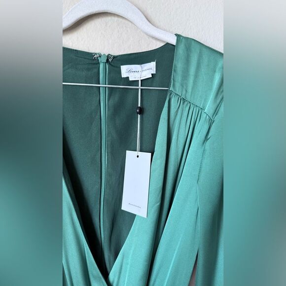 NWT Lovers + Friends Ivy Mini Green Dress Size M - Picture 9 of 9